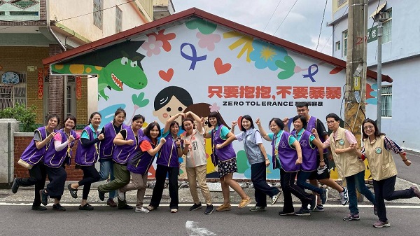屏東縣繁昌、老埤社區榮獲第一屆紫絲帶社區認證殊榮　防暴工作深耕在地、展現創新力1